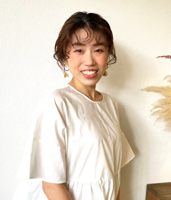 スタイリスト